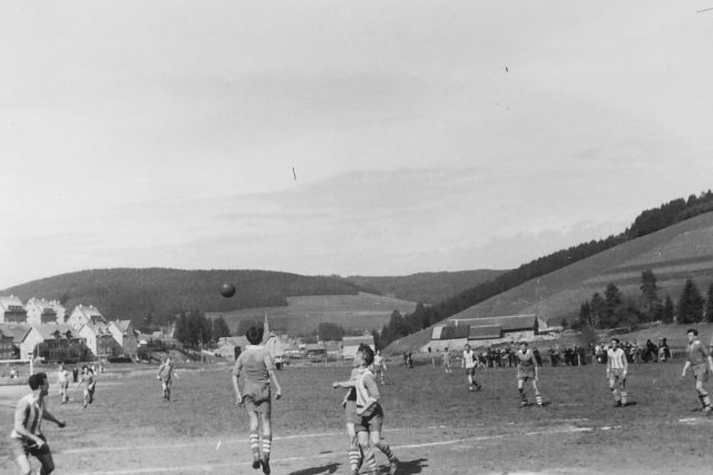 1951